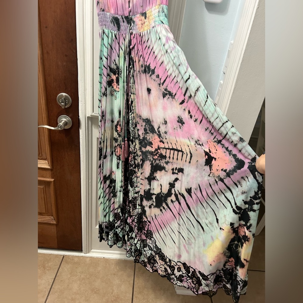 Spell and the gypsy Lucy in the sky tie dye button down lace dress and duster - Picture 6 of 16